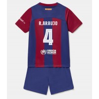 Barcelona Ronald Araujo #4 Hemmatröja Barn 2023-24 Kortärmad (+ Korta byxor)
